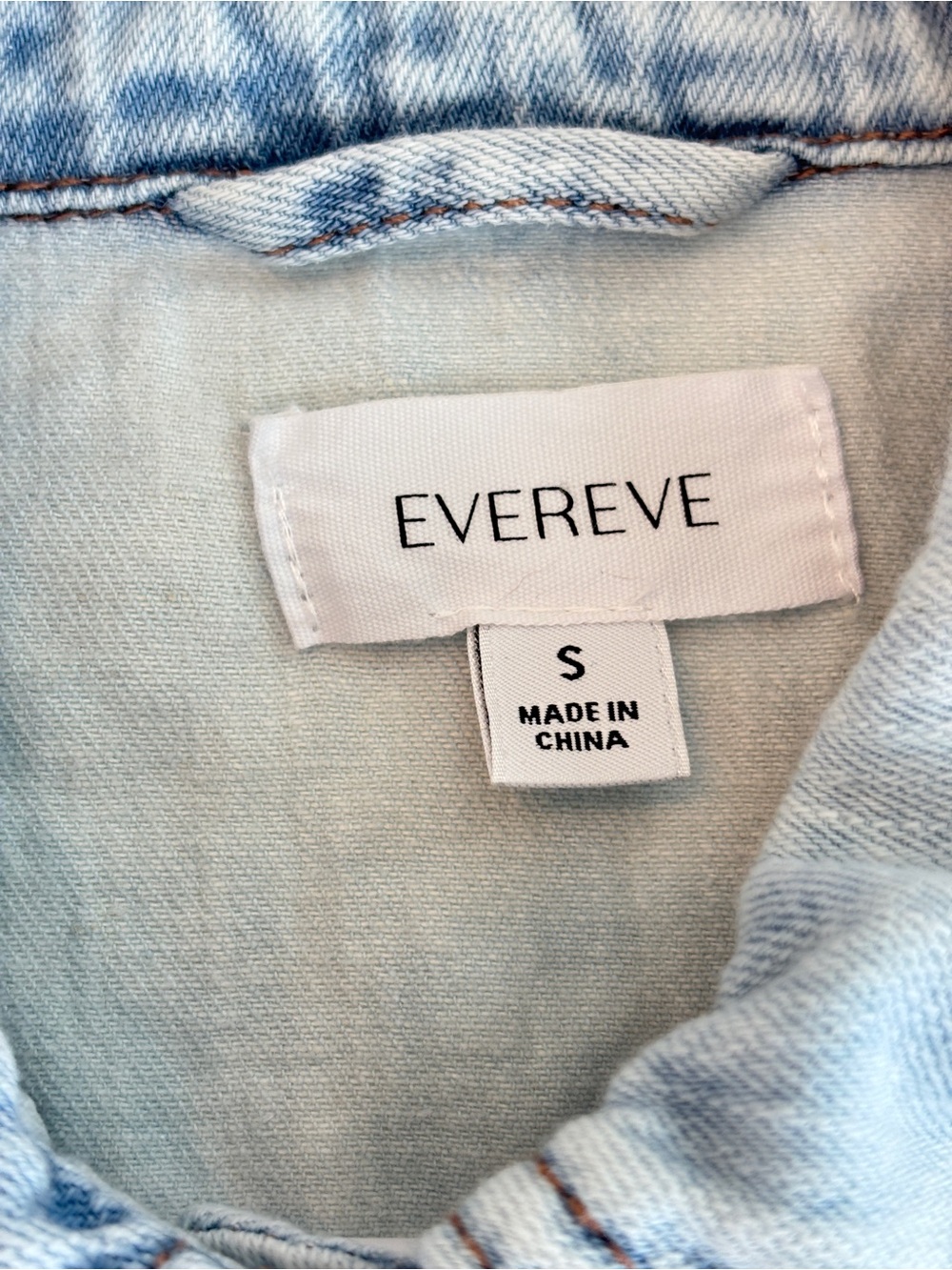 Evereve Light Wash Denim Top Women’s Size Small Linen Blend Western Cowgirl - Picture 5 of 6